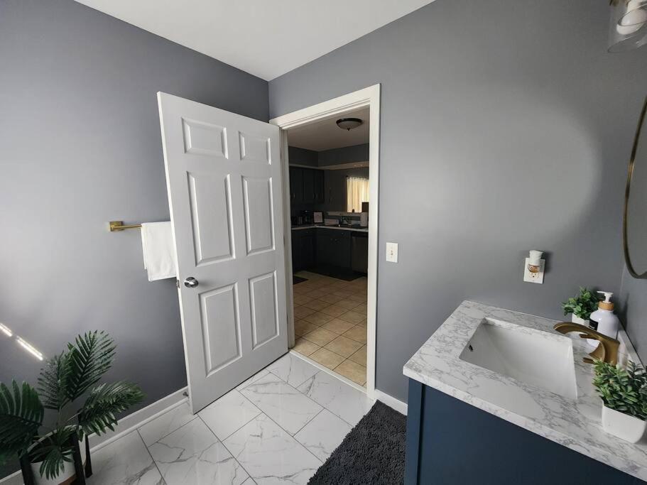 The Grey Escape-Close To Beach Waterpark & Casinos Атлантик Сити Экстерьер фото
